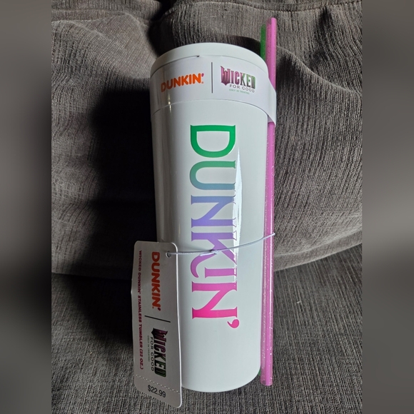 Wicked x Dunkin Tumbler with Green and Pink Straws. NWT .NOT USED. SOLD OUT - Picture 2 of 3